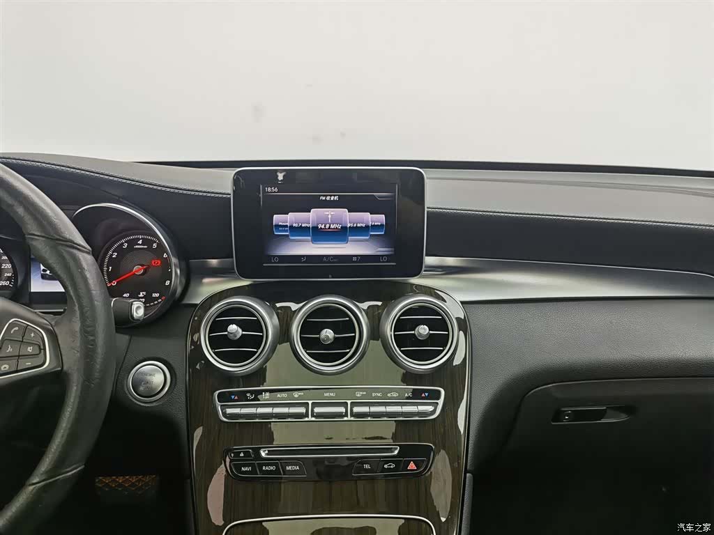 Mercedes-Benz GLC, 2017 12