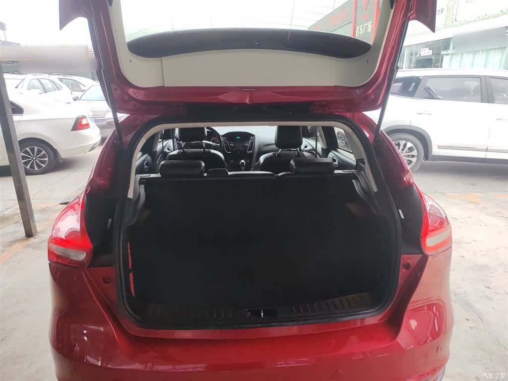 Ford Focus, 2016 19