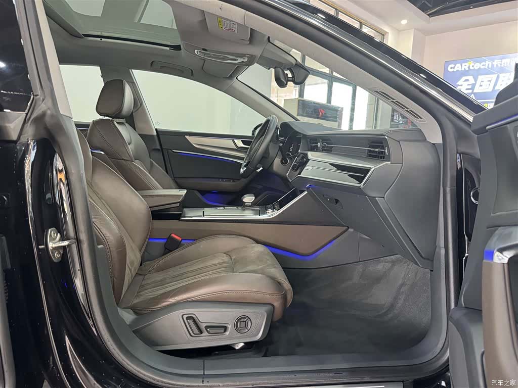 Audi A7L, 2024 15