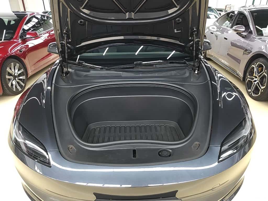 Tesla Model 3, 2024 20