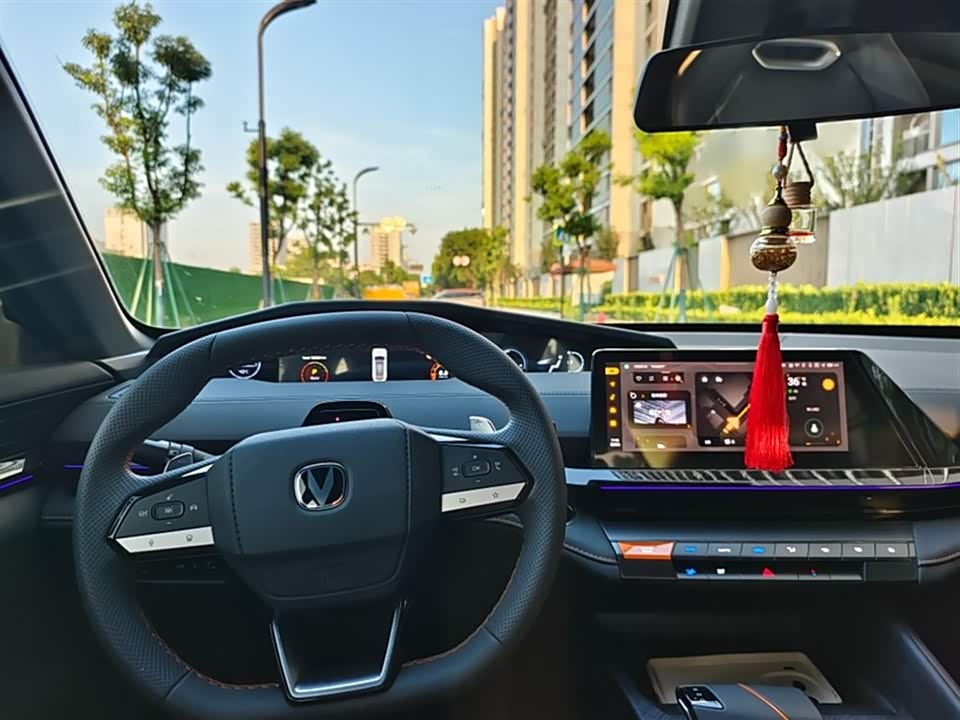 Changan UNI-V