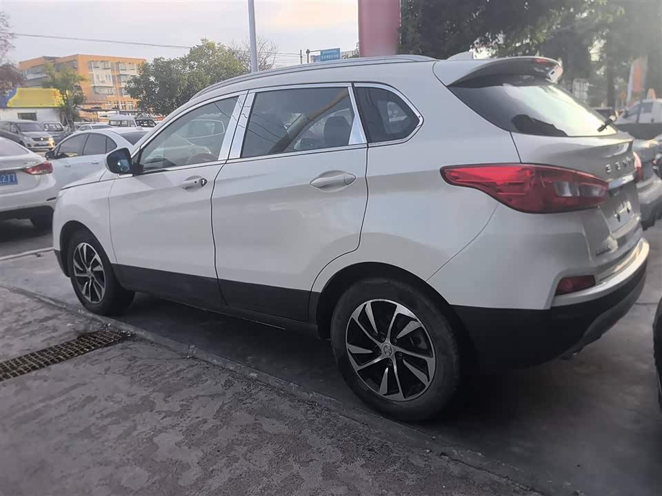 BAIC Shenbao X55