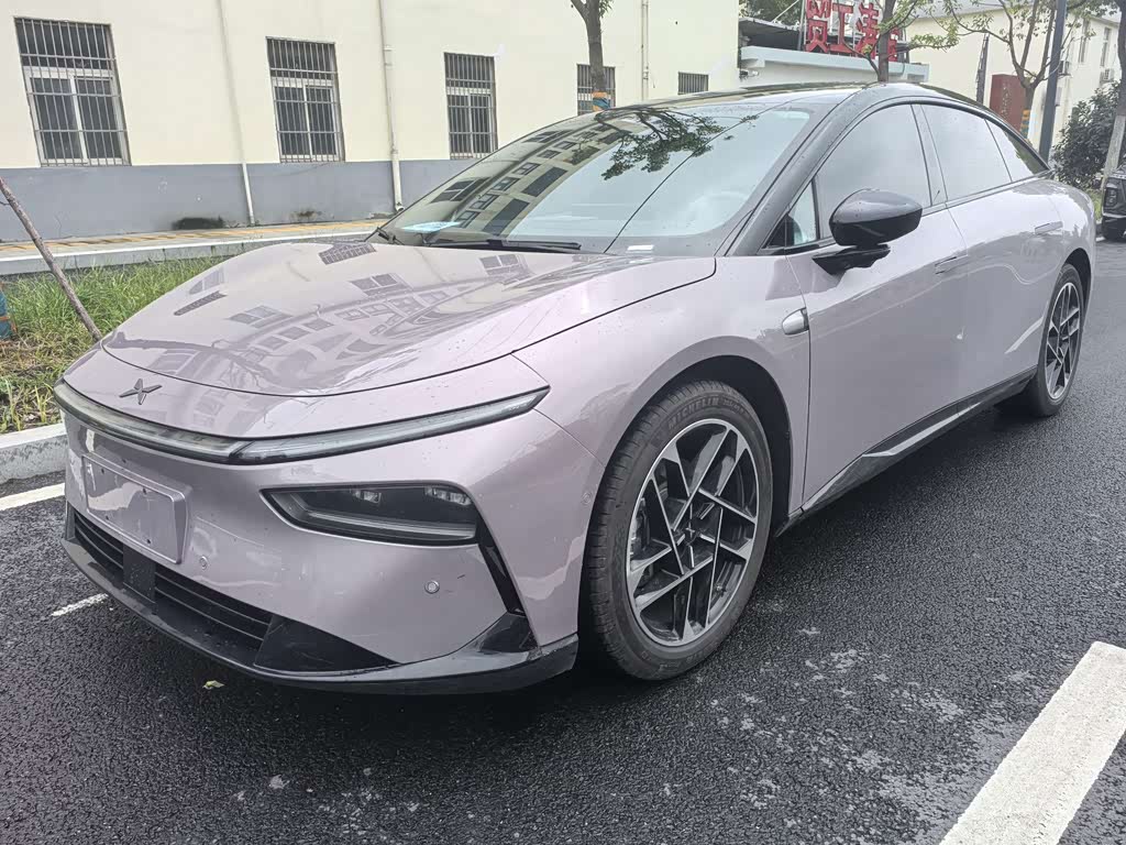 Xpeng P7