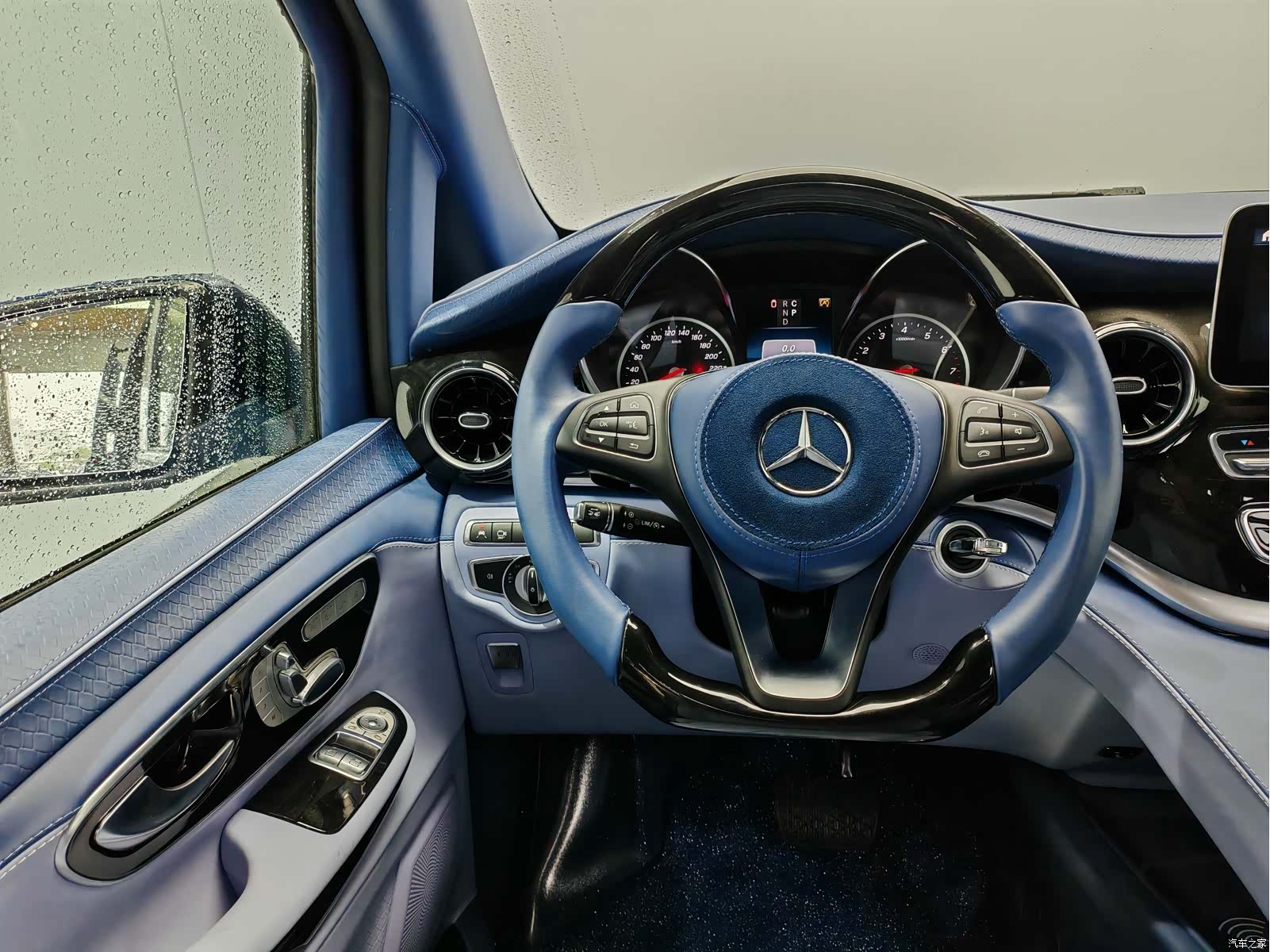 Carlsson V-Class, 2026 9
