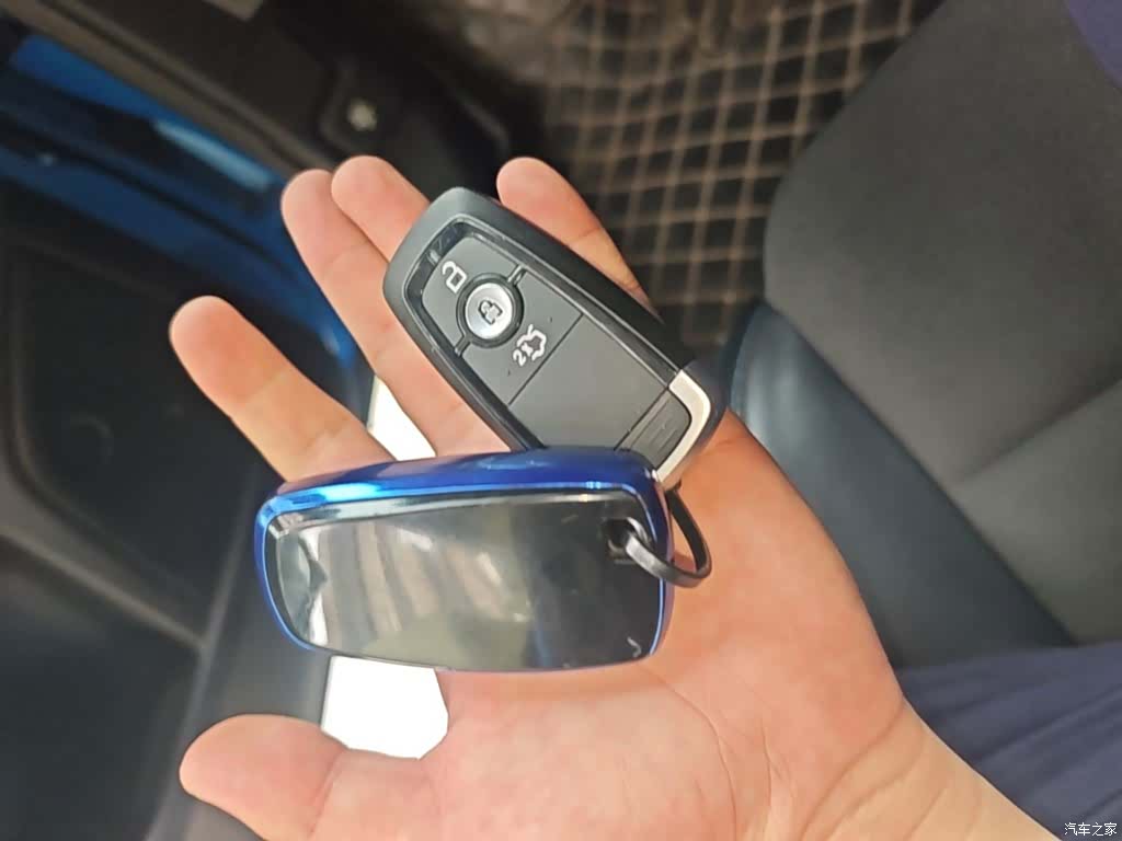 Ford Focus, 2022 9