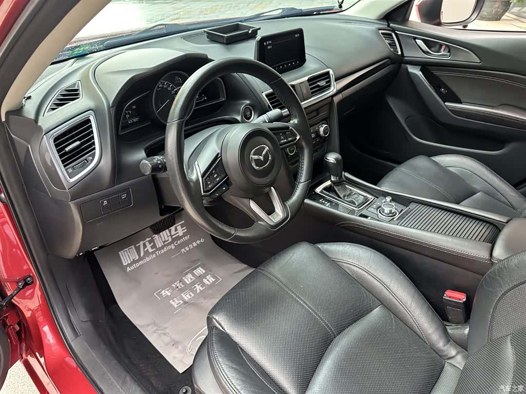 Mazda Mazda3, 2017 8