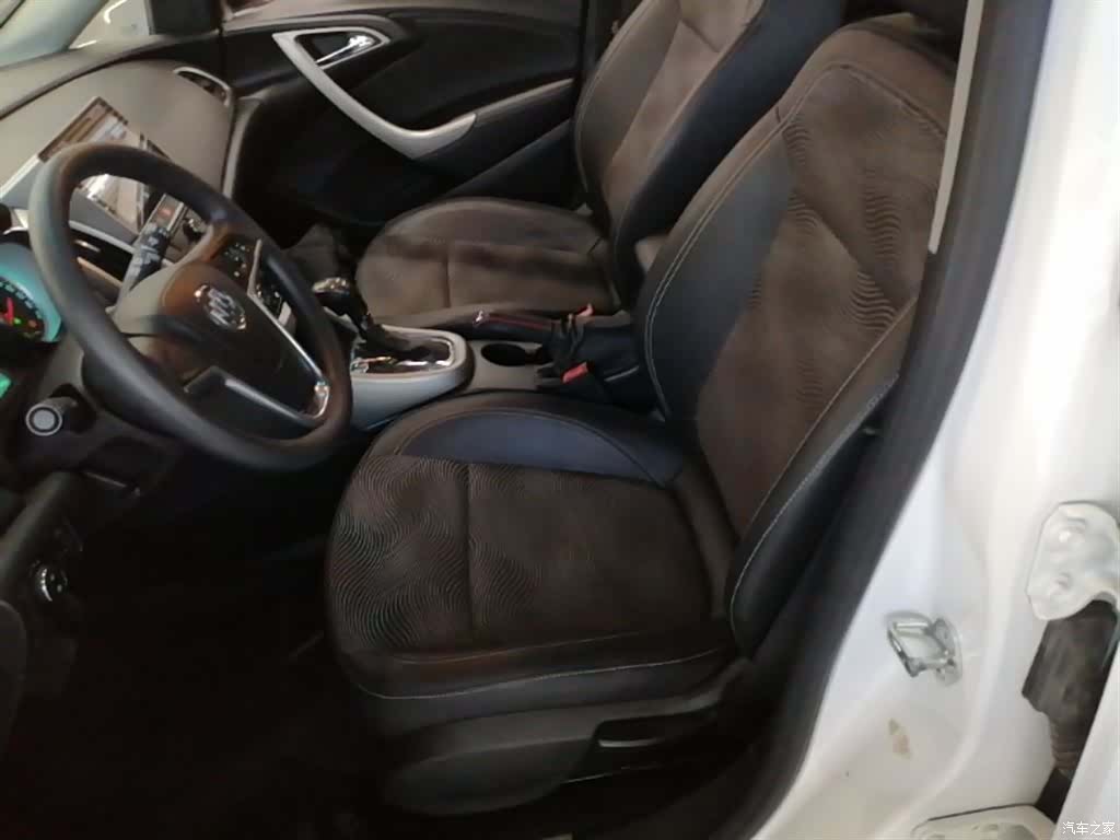 Buick XT, 2016 15