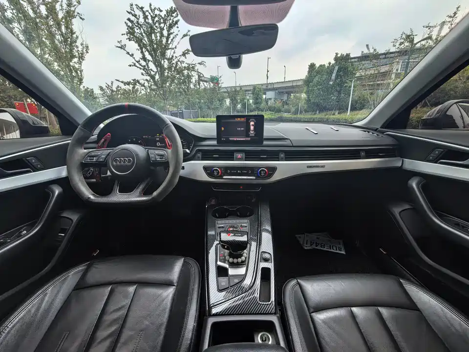 Audi A4L