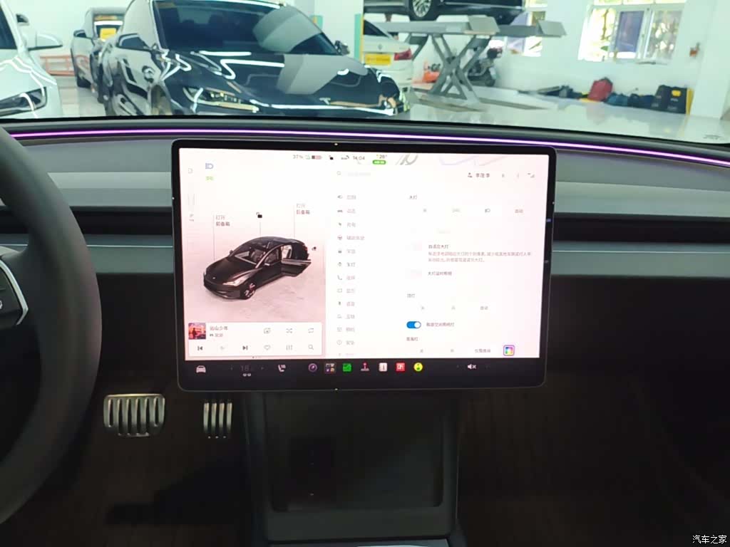 Tesla Model 3, 2026 9