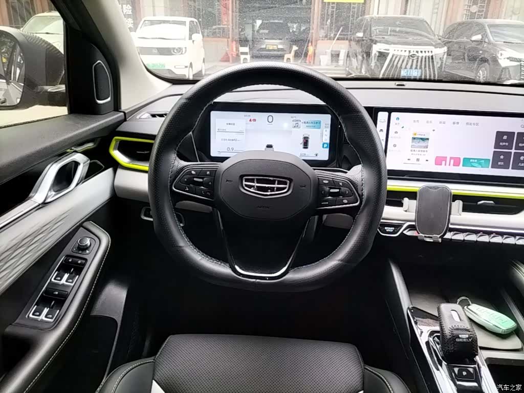 Geely Coolray, 2023 7