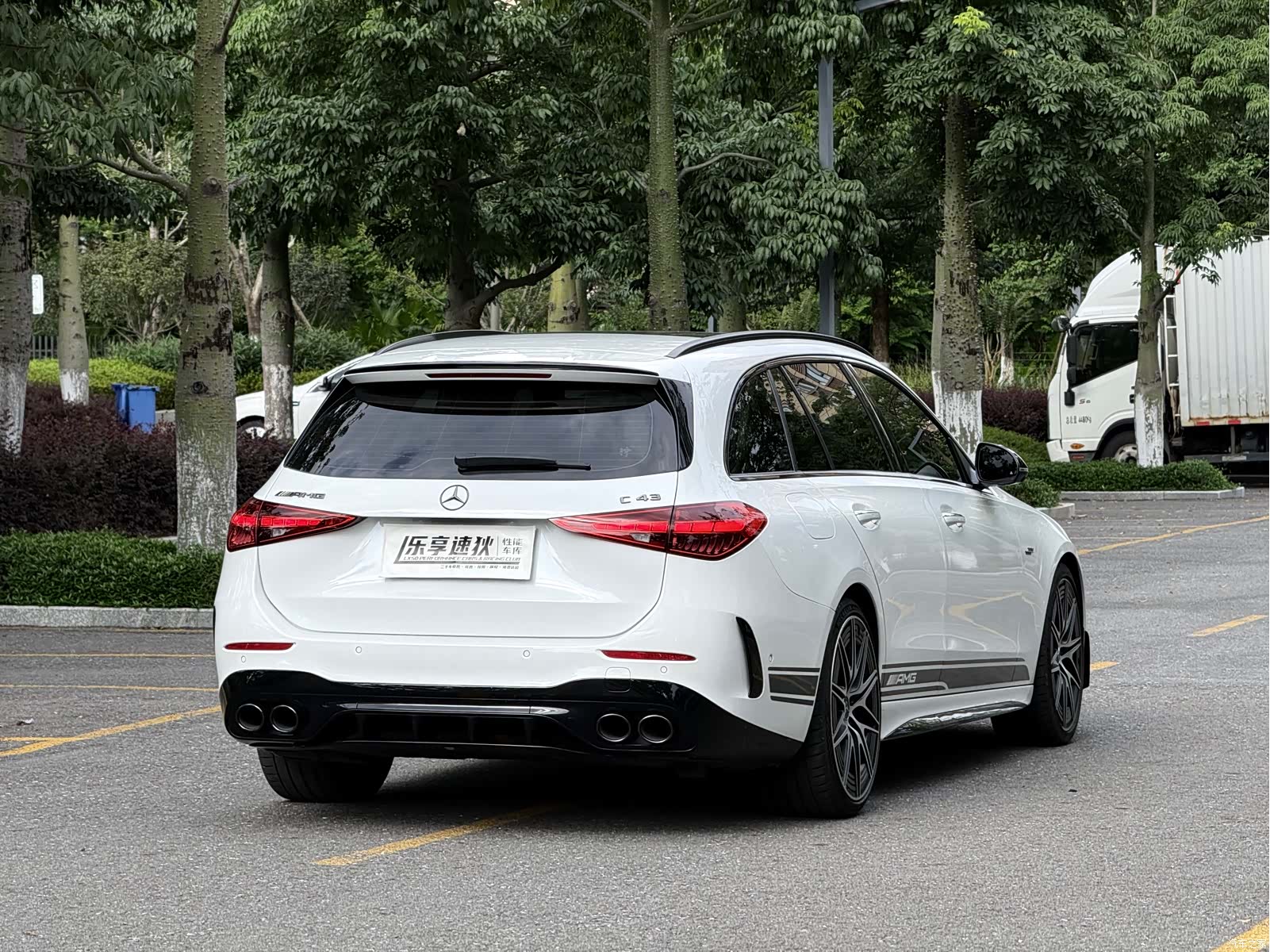 Mercedes-Benz C-Class, 2024 6