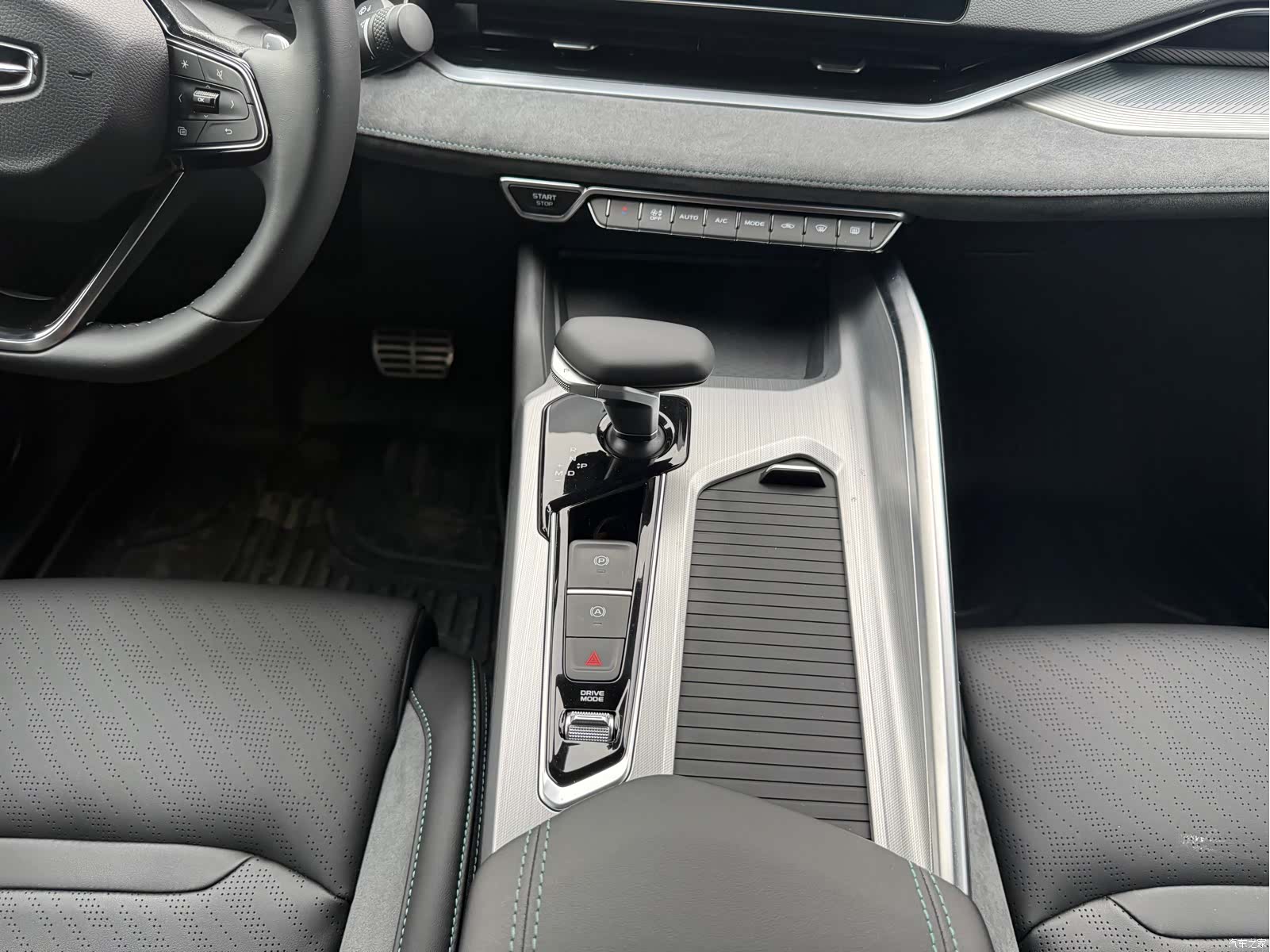 Geely Preface, 2023 12