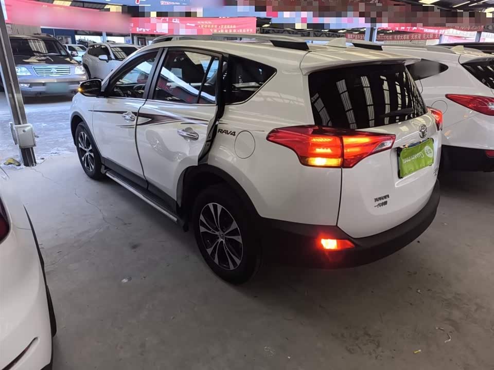 Toyota RAV4 Rongfang