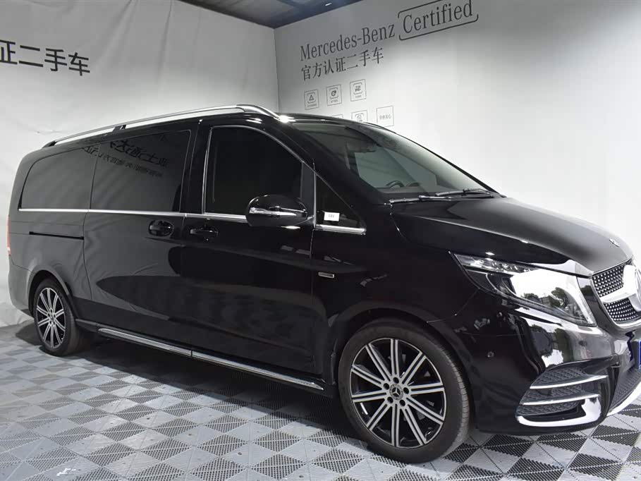 Mercedes-Benz V-class