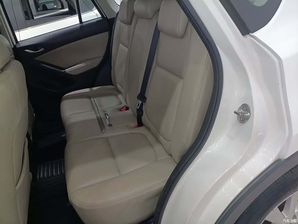 Mazda CX-5, 2015 13