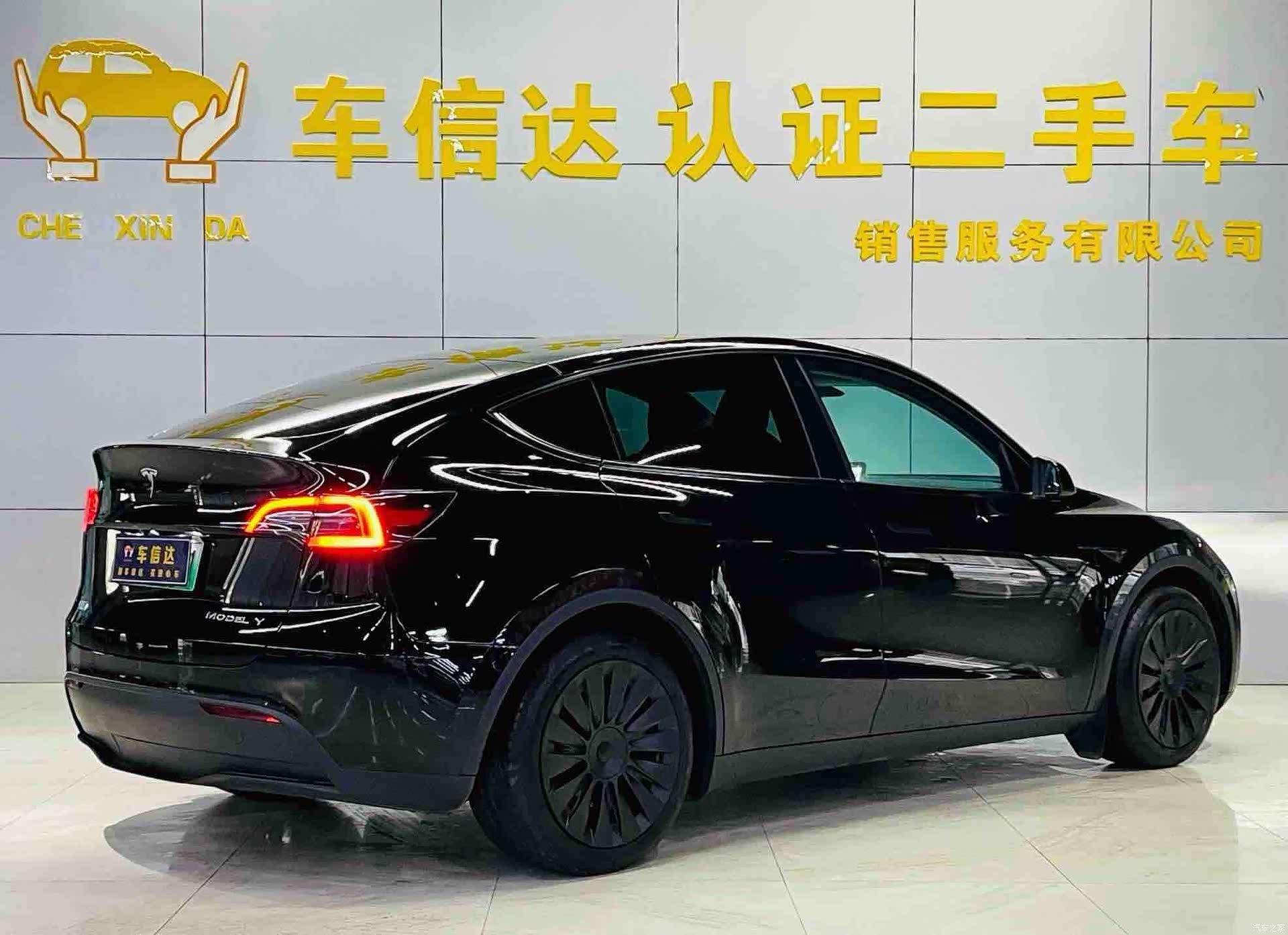 Tesla Model Y, 2024 3