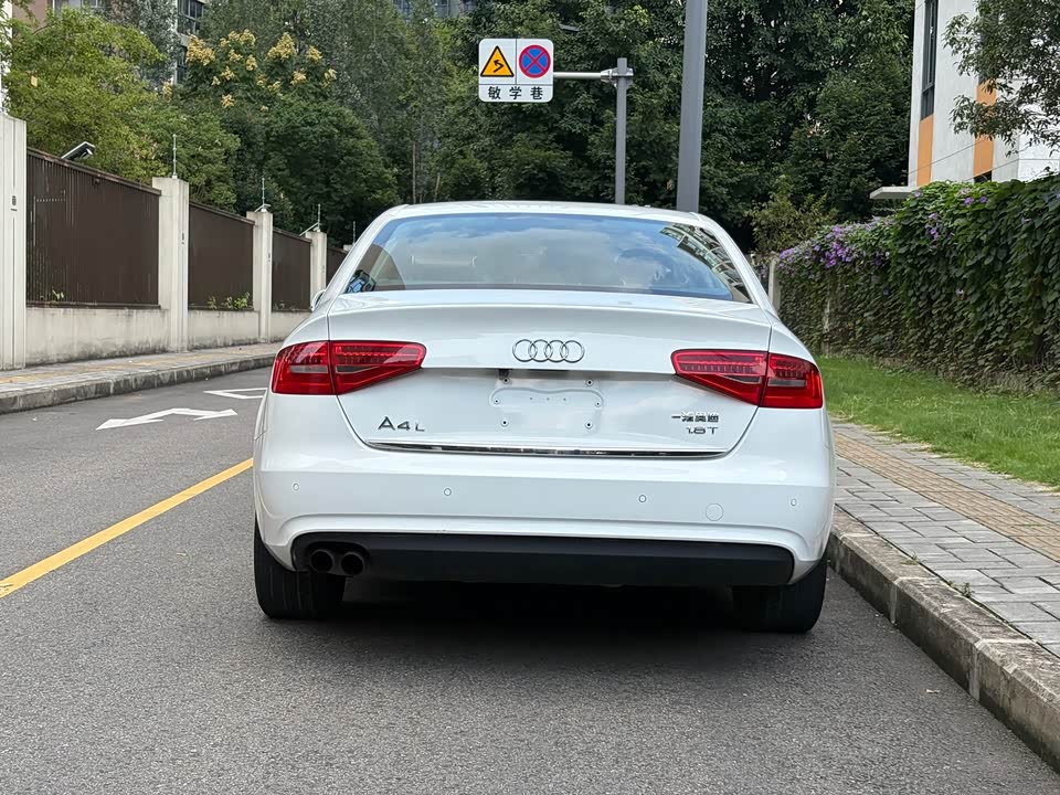 Audi A4L