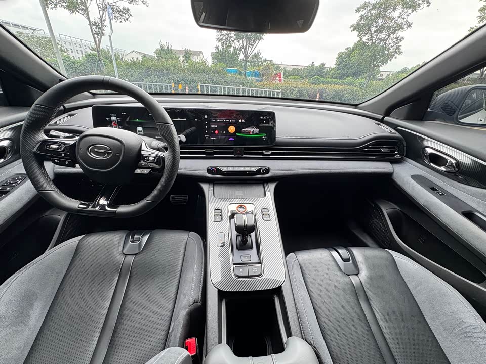 Trumpchi Shadow Leopard