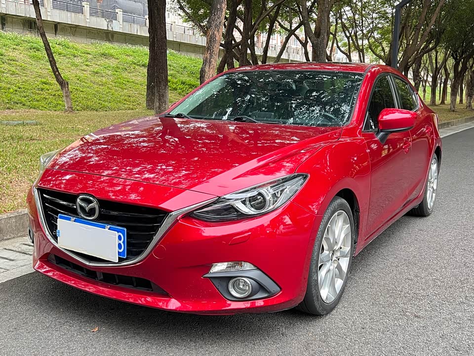 Mazda 3 Angkesaila