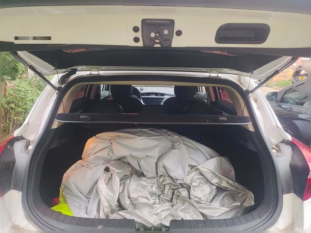 Geely Emgrand, 2019 10