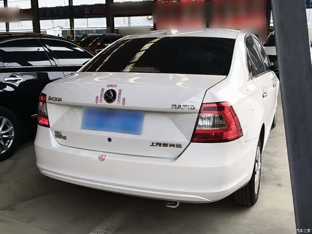 Skoda Rapid, 2017 7