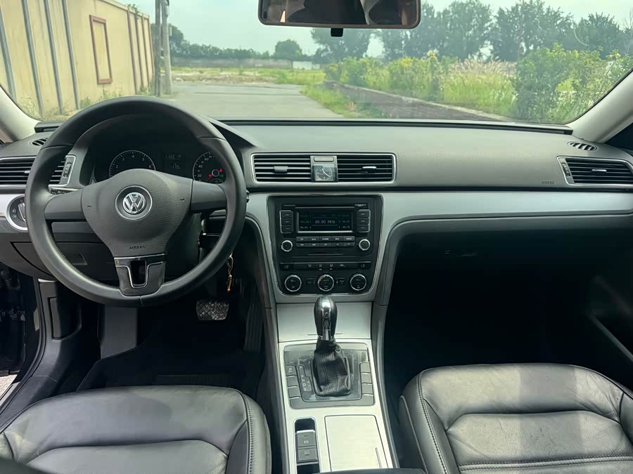 Volkswagen Passat 2012, фото 9