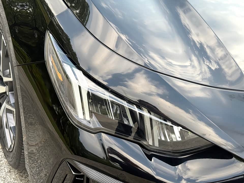 Trumpchi Shadow Leopard
