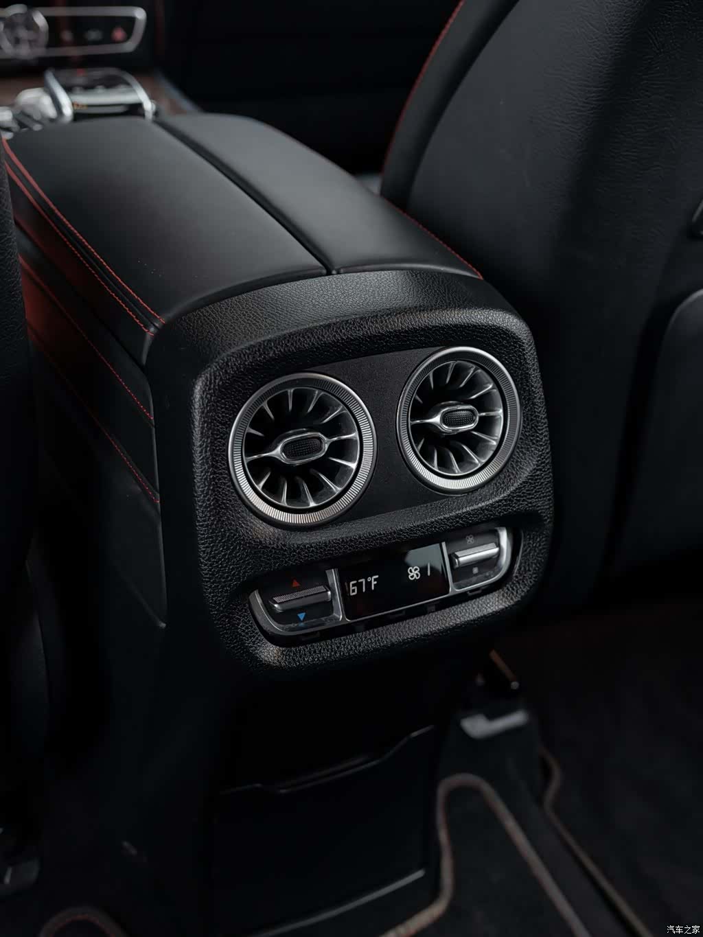 Mercedes-Benz G-Class, 2019 24