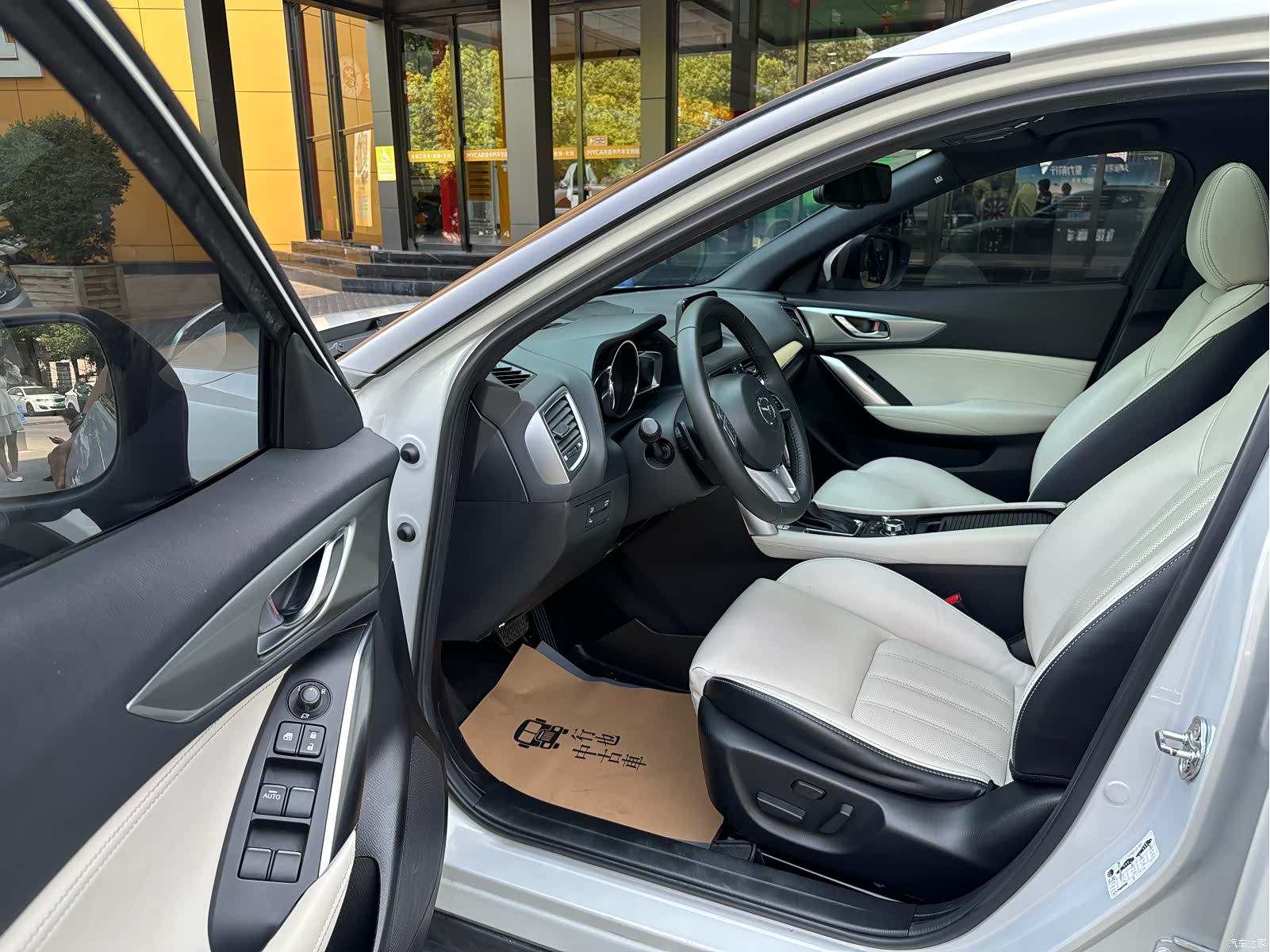 Mazda CX-4, 2016 17