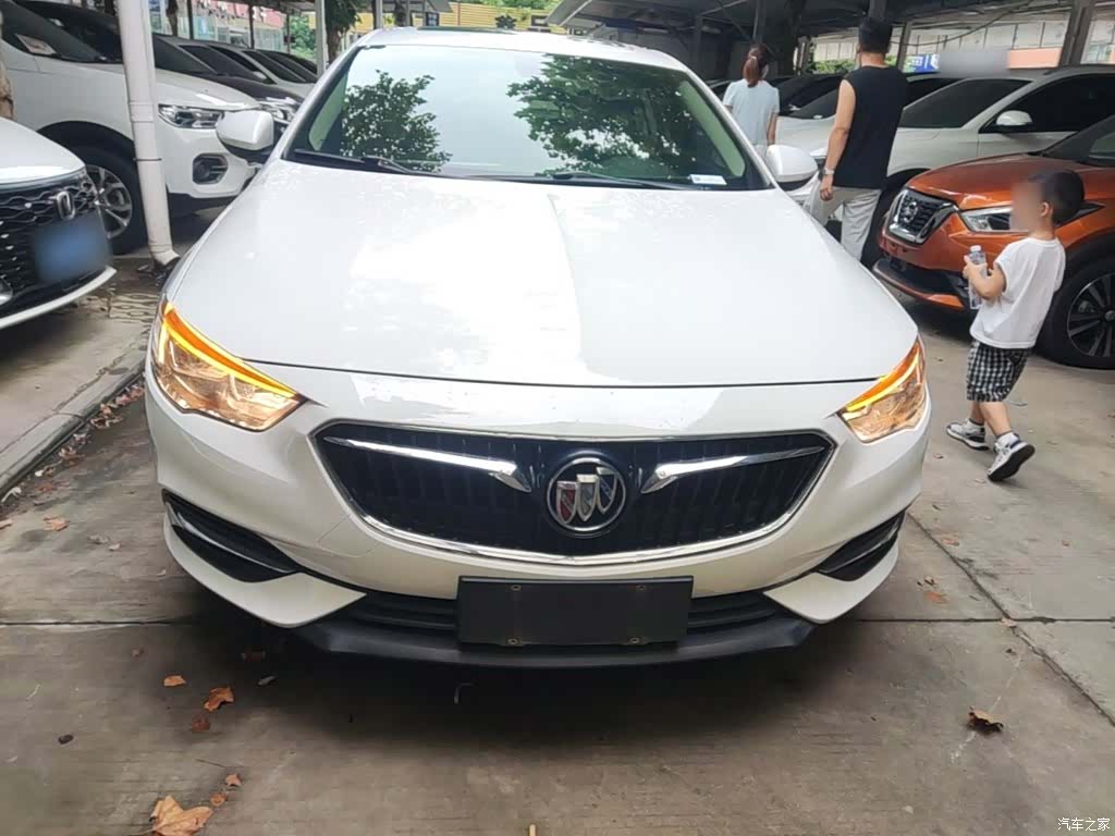 Buick Regal, 2020 3