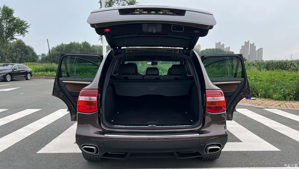 Porsche Cayenne, 2010 20