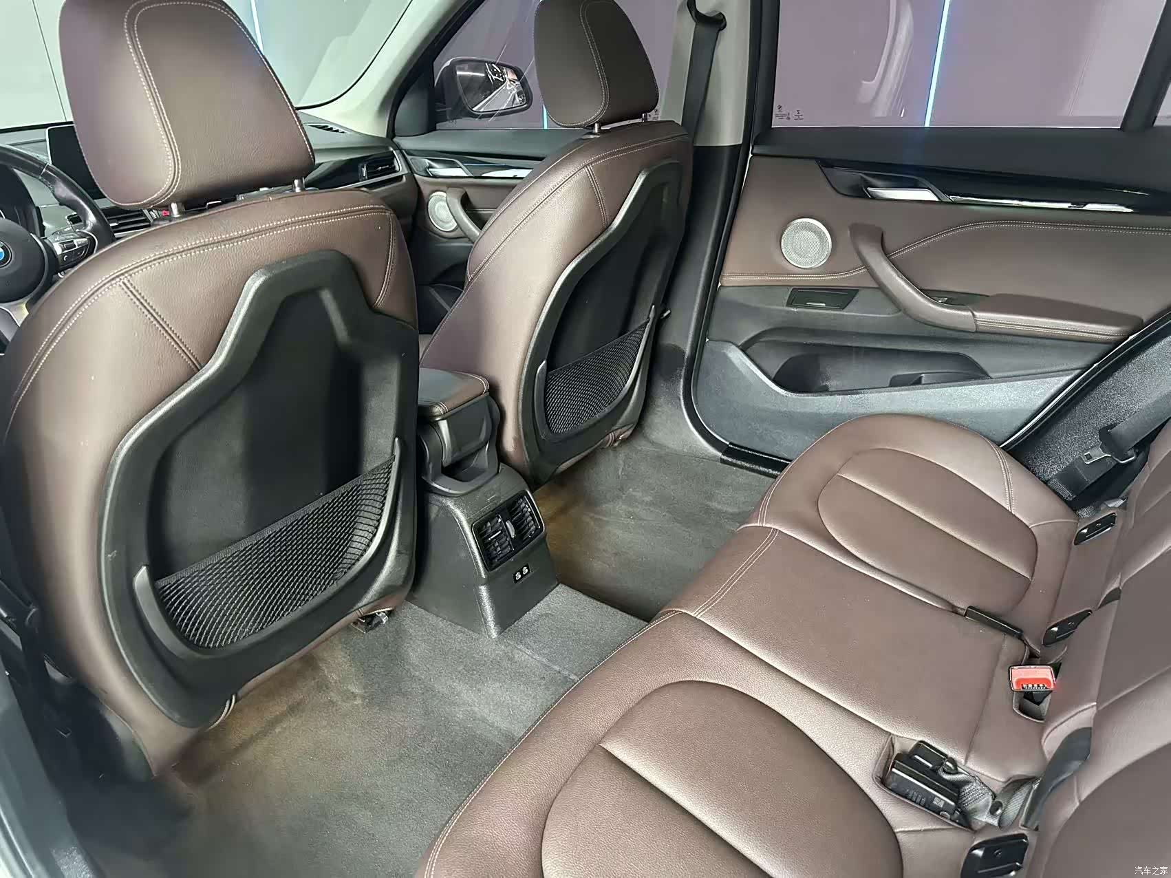 BMW X1, 2021 11