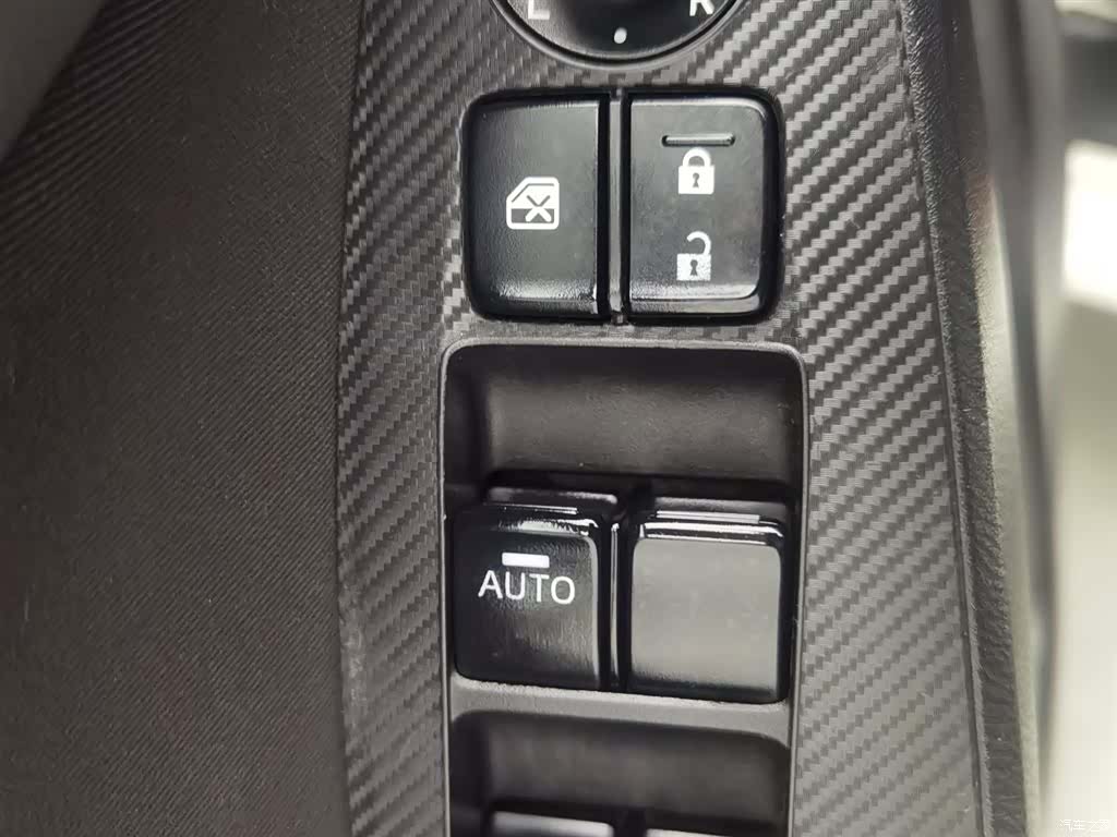 Mazda Mazda3, 2016 9