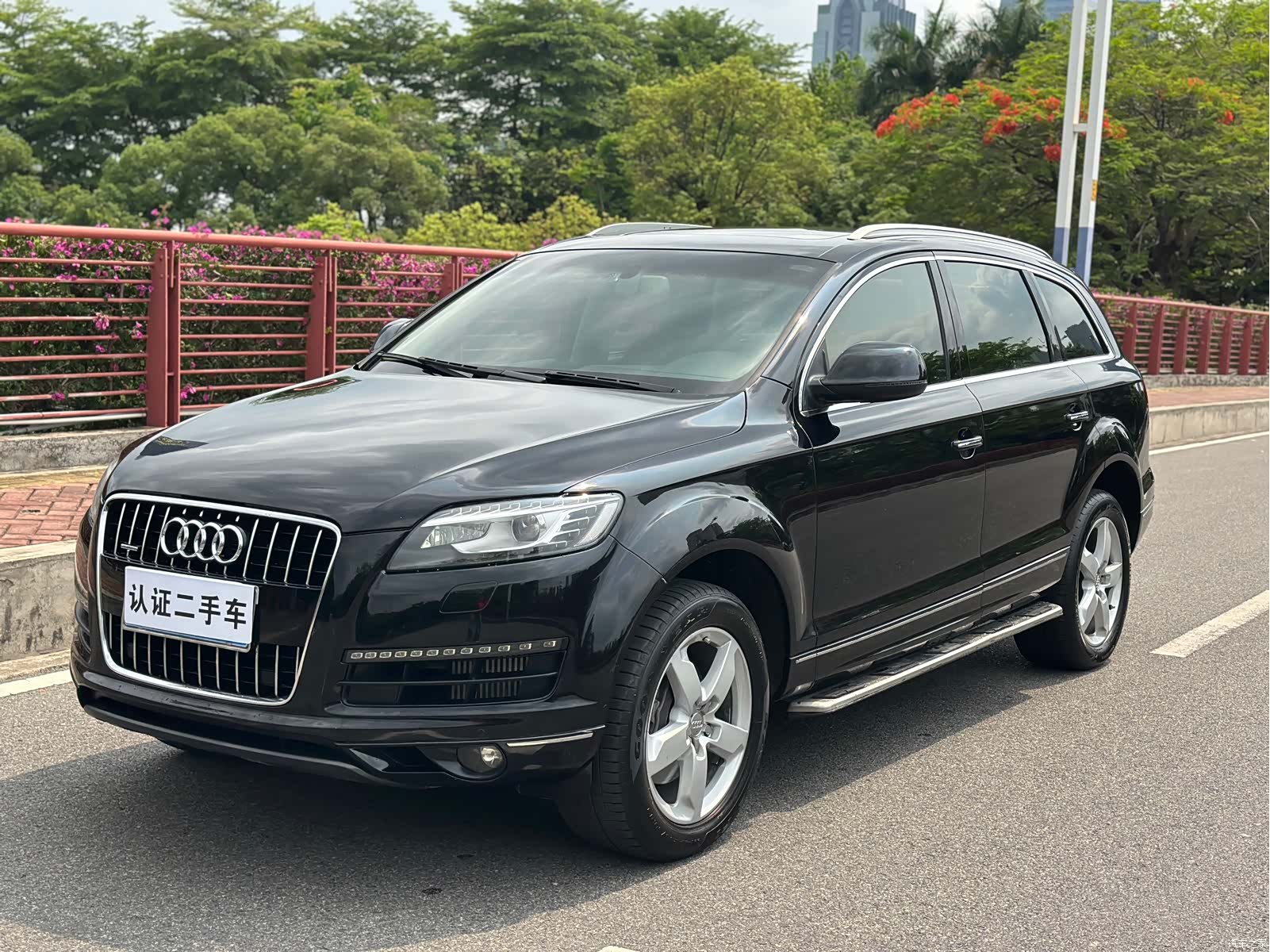 Audi Q7, 2012 1