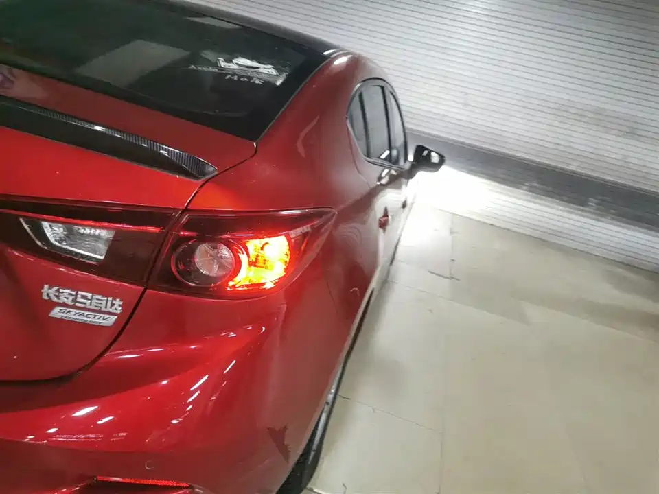 Mazda 3 Angkesaila