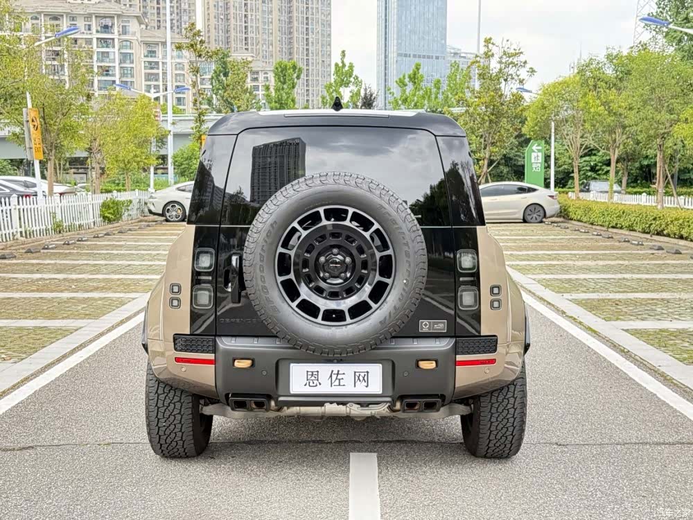 Land Rover Defender, 2026 33