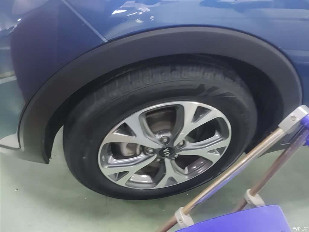 Kia KX3, 2016 23