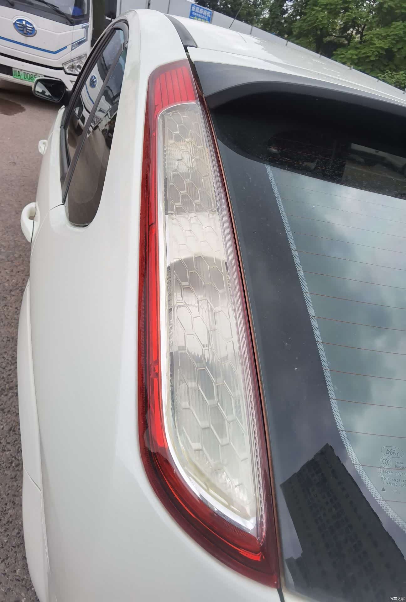 Ford Focus, 2014 9