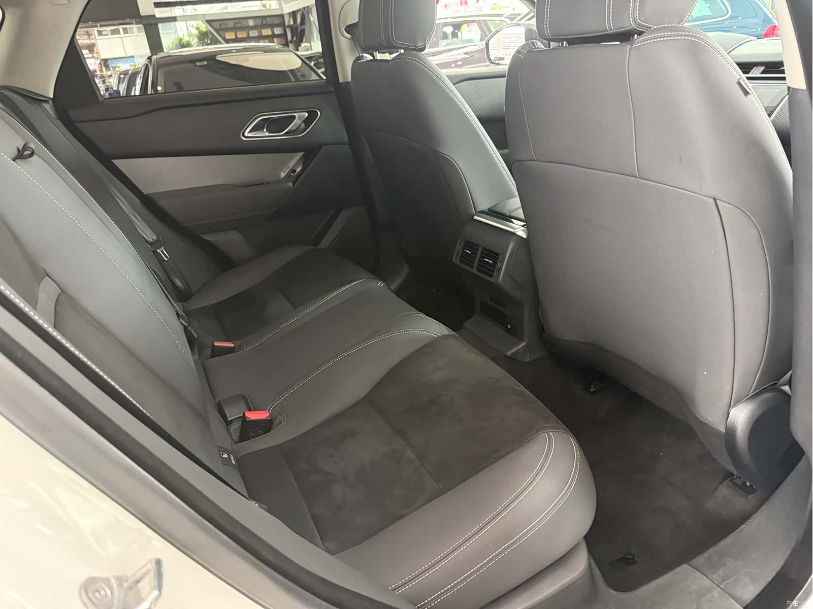 Land Rover Range Rover, 2019 13
