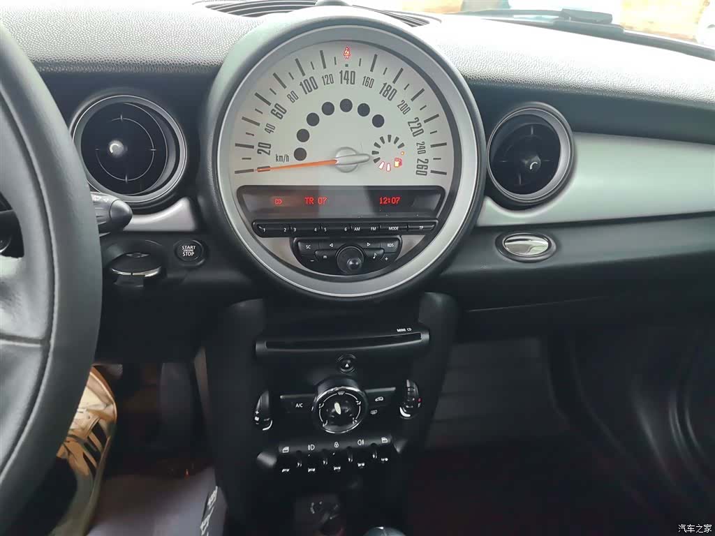 Mini ONE, 2014 9