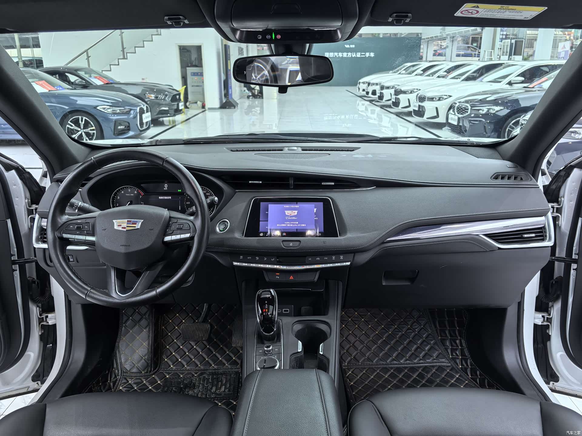 Cadillac XT4, 2021 4