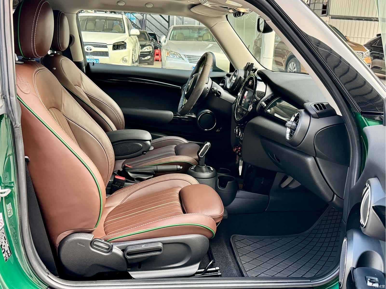 Mini Cooper, 2019 9