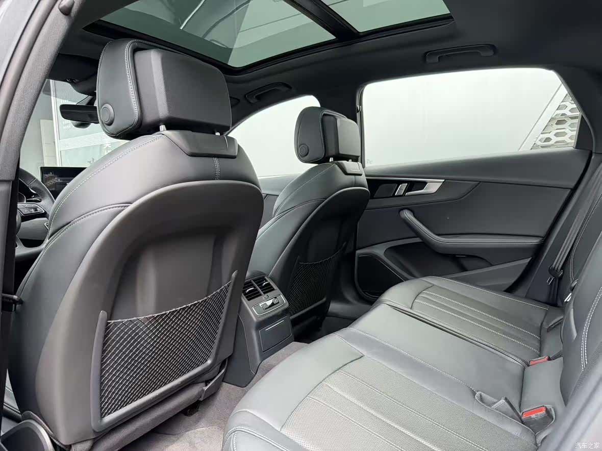 Audi A4L, 2024 6