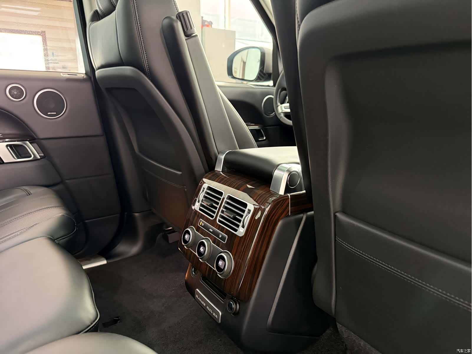 Land Rover Range Rover, 2017 10