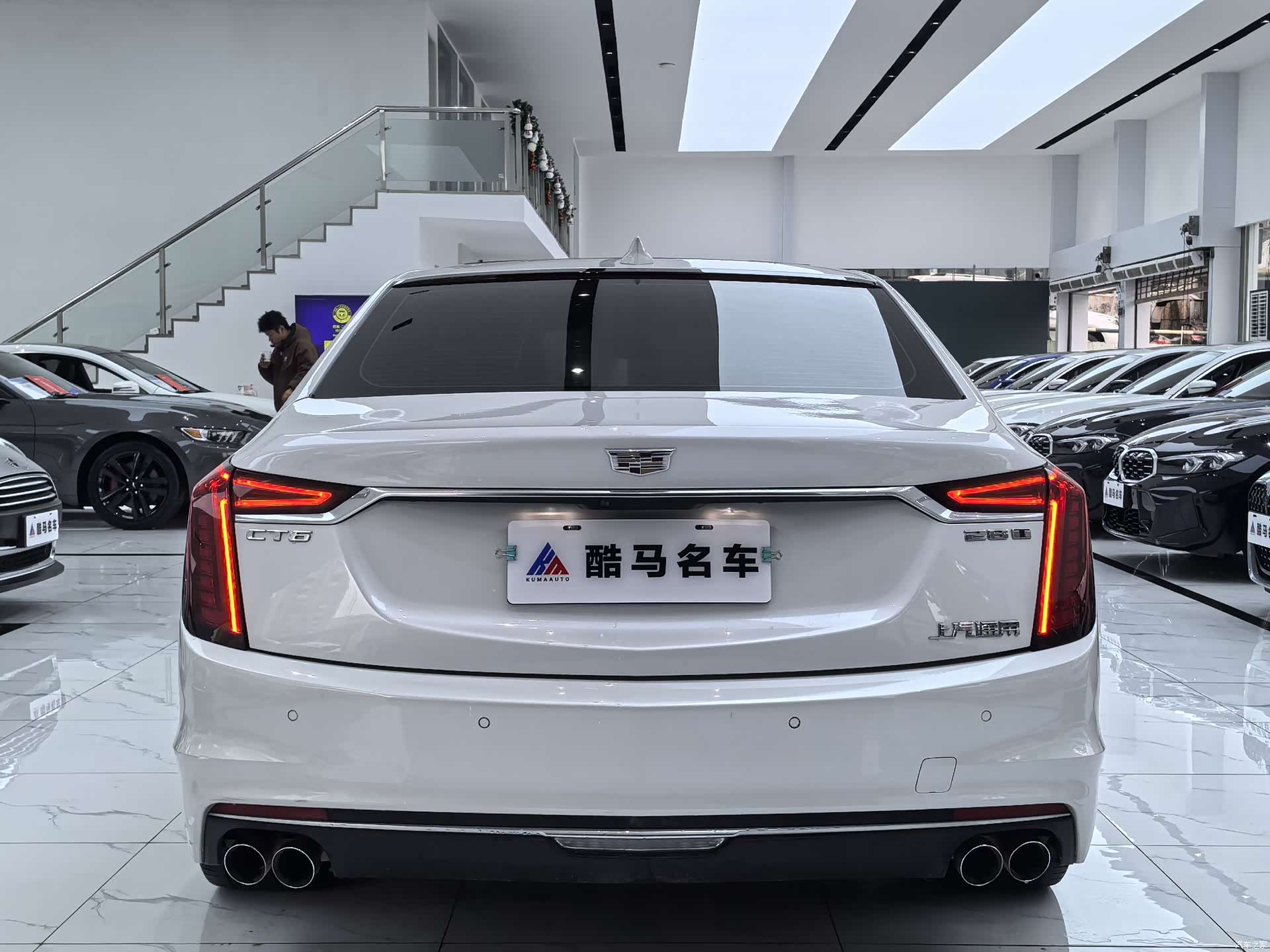 Cadillac CT6, 2021 14