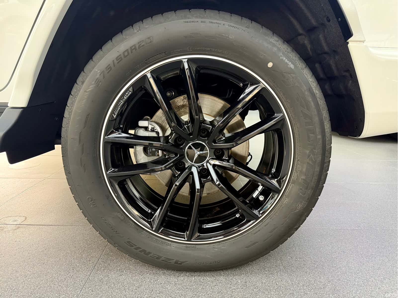 Mercedes-Benz G-Class, 2026 16