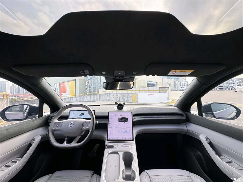 NIO EC6, 2024 11