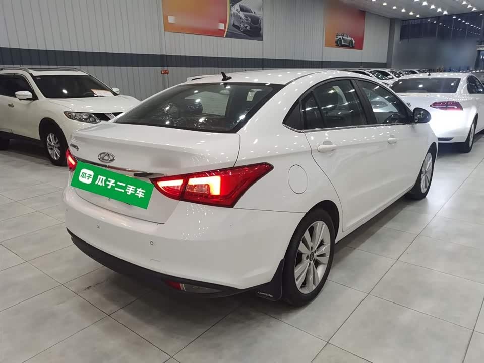 Chery Arrizo 5