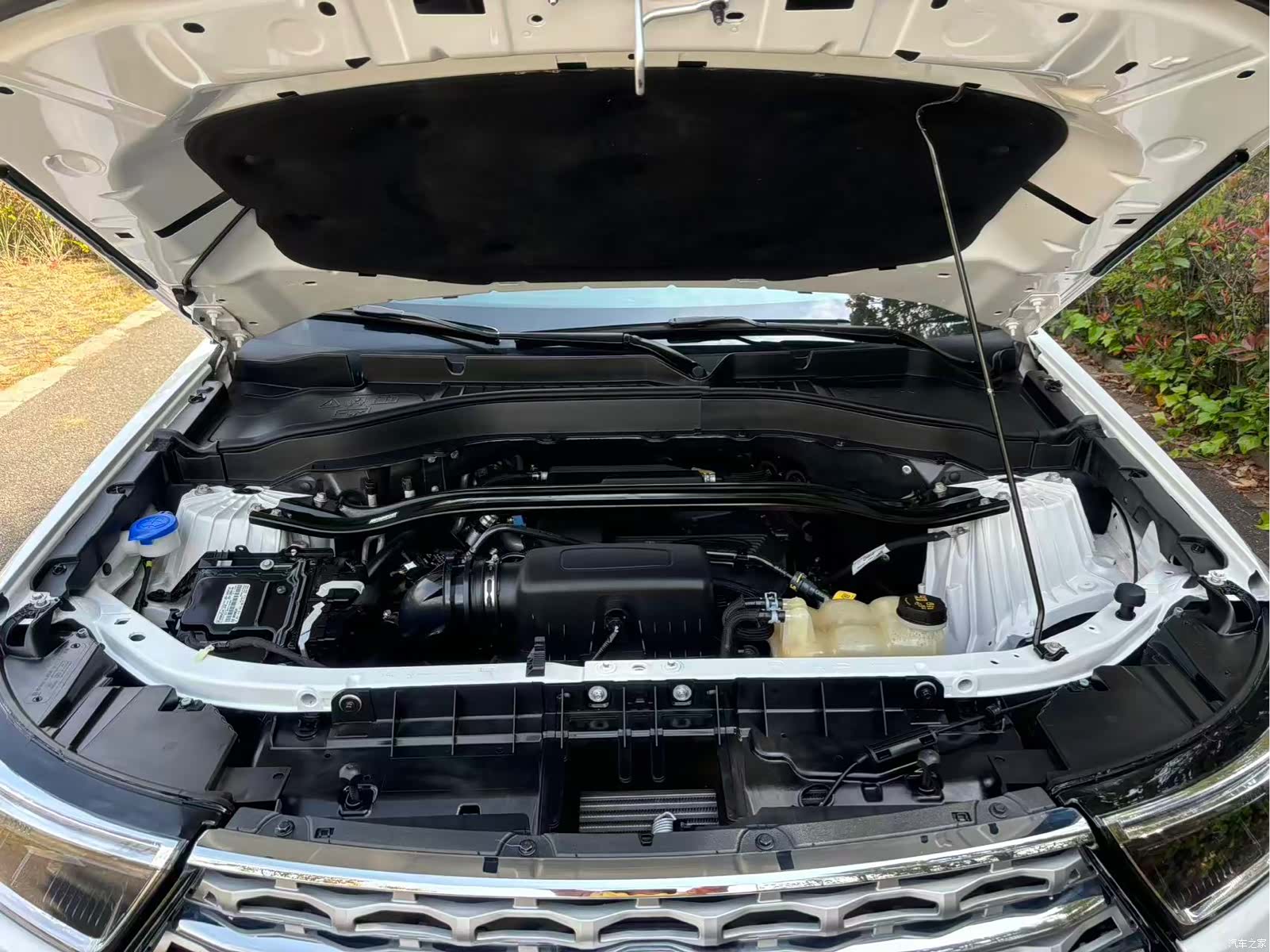 Ford Explorer, 2022 34