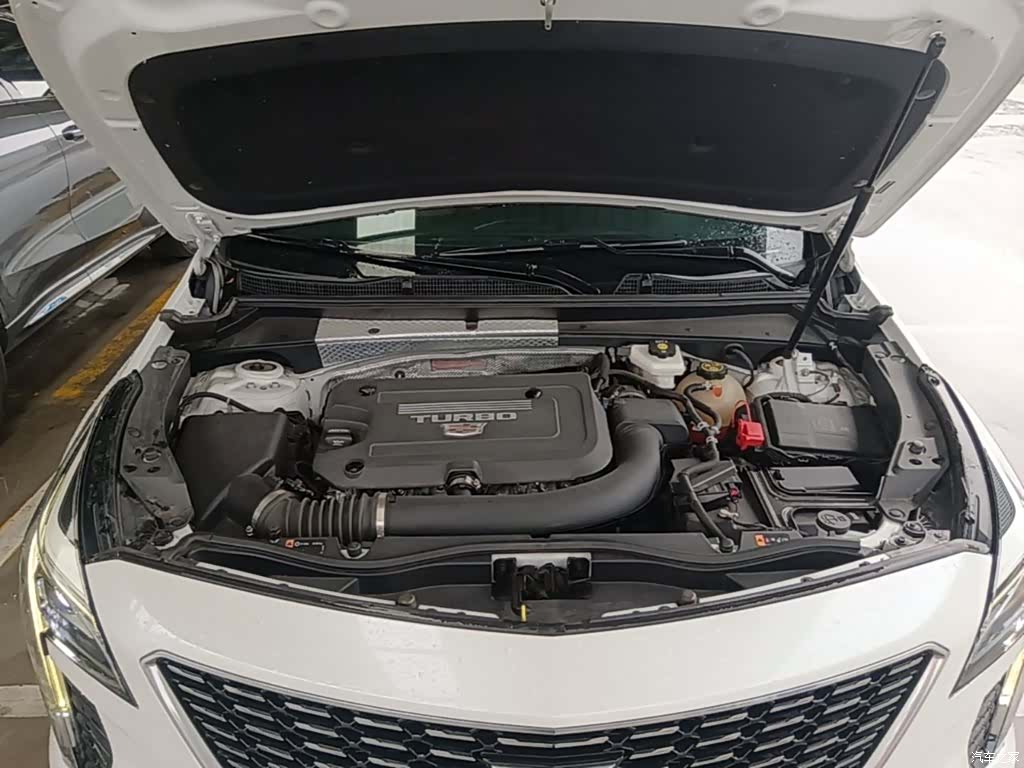 Cadillac XT4, 2022 20